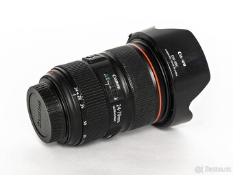 Canon EOS 5D Mark III s objektivem - 12