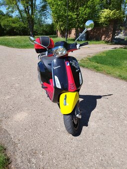 Vespa sprint 125 r.v.2017 ABS - 12