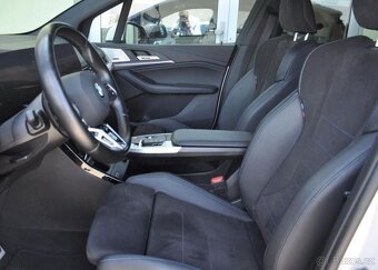 BMW Řada 2 218i M-SPORT TAŽNÉ ČR 1M - 12