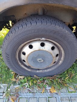 Renault master 2.2 dci L2h2 šestimístný - 12