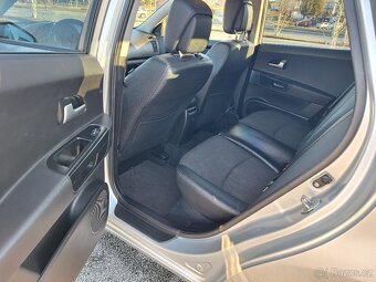 Kia ceed 1.6 CRDi Facelift MAX VÝBAVA - 12