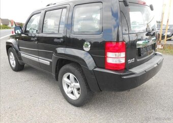 Jeep Cherokee 3,7 V6 151 kW KLIMA Bez koroze benzín - 12
