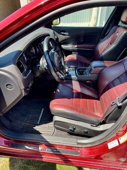 Dodge Charger SXT 3,6L Pentastar 100th anniversary edition - 12