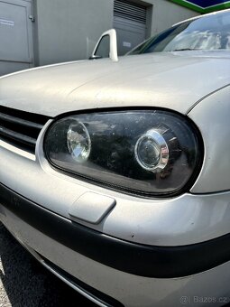 Volkswagen Golf 4 1.6 - 12