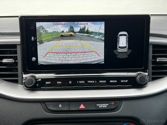 Kia Ceed 1.5T-GDi 118kW TOP ČR NOVÉ - 12