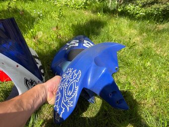 Laminaty na Yamaha R1 04-06 Rn12 - 12