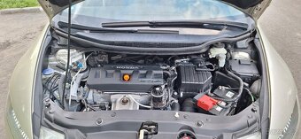 Honda Civic 1.8i Sport 6kvalt - 12