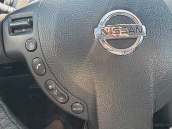 Nissan Qashqai 1.6i 84 KW - 12