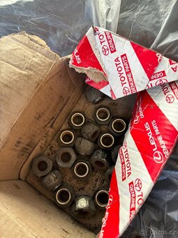 Disky s pneu M+S Nokian R15 195/65, plecháče 4 ks - 12