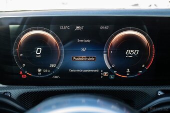 Mercedes-Benz CLA Kupé 180 d A/T AMG Line - 12