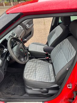 Prodám Škoda Fabia II - 1.2 htp (51 kW), ročník 2008. - 12