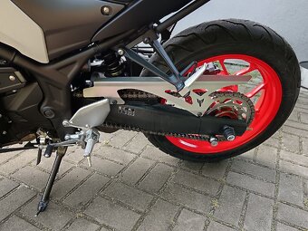 Yamaha MT-03 - 12