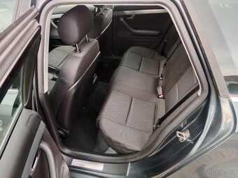 Audi A4 1.9tdi kombi - 12