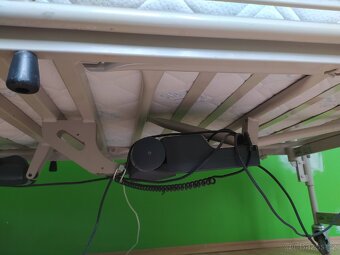 Zdravotní polohovací elektrická postel - 12