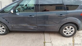 Ford S-Max m.2014 jen 180.000 - 12