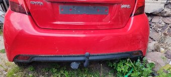Yaris 1.0 na opravu,dily - 12