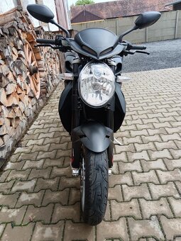 MV AGUSTA BRUTALE 1090 - 12