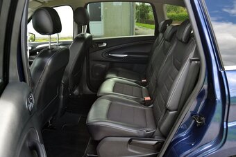 Ford S-Max 2.0 TDCI 120kW Titanium TOP STAV - 12