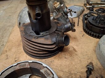 Náhradní díly čz 150c 125c - 12