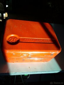 Kanystr 10L, se sítkem a nálevkou. - 12