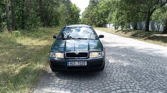 Octavia 1.6i - 12
