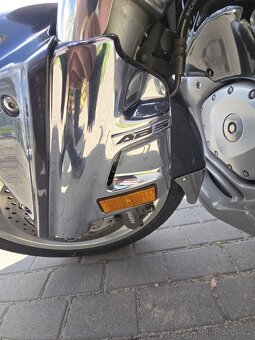 Honda GL1800 Limited - 12