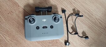 Dron DJI Air 2 - 12