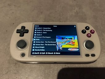 Handheld konzole Anbernic RG40XX H - 12