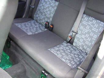Prodám Ford Fiesta  Mk5 1.25 55kw 2004 3dv - 12