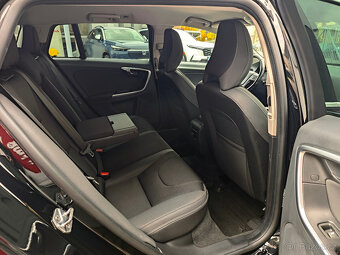 Volvo V60 2.0 D4 Momentum Xenon Webasto - 12