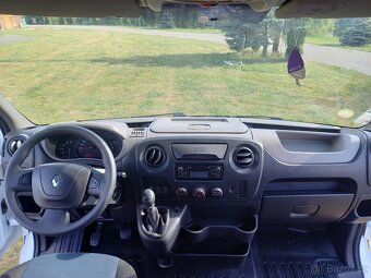 Prodam Renault master 92kw 7míst - 12