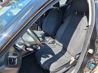 Alfa Romeo Giulietta 1.6 MJTd 77KW S.Kniha - 12