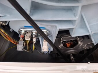 Náhradní díly Pračka Bosch Avantixx 7 WAQ28491/12 - 12