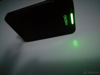Luxusní stylová magnetická bezdrátová power banka - 12