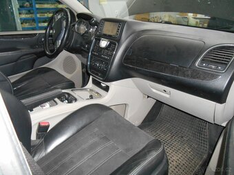 LANCIA VOYAGER 2,8 CRDI 2012-2014 NÁHRADNÍ DÍLY - 12