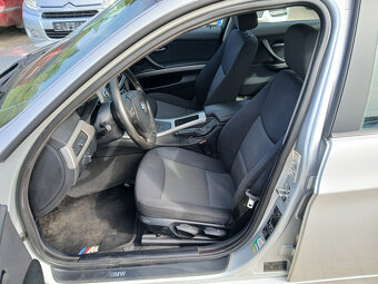 BMW 320d - 12