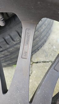 Alu kola R18 5x114,3 z CX7 včetně peu Michelin 235/60 R18 - 12