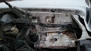 Mercedes Benz w115/8 - 12