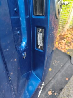 VW Touran -páté dveře, viko kufru - 12