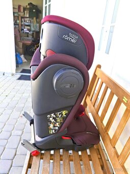 Autosedačka Britax Romer Kidfix III S 15 - 36 kg - 12