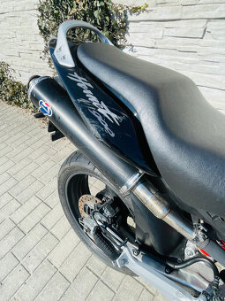 Honda CB 900 F Hornet r.v.2003 najeto 47tis km náhradní díly - 12