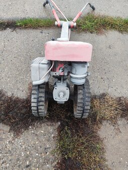 Vari tři stroje - 12