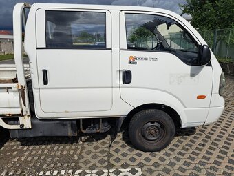 Kia Pregio 2.5 TCI - 12