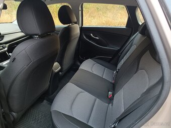 Hyundai I30 kombi rok 2018,najeto: 112.252 km, Nové v CZ - 12