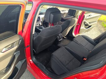 Volkswagen Passat B8 1.6TDI. DSG. 2017 - 12