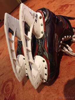 Hokejové brusle Bauer Vapor 1x, velikost 6,5 D, (spíše užší) - 12
