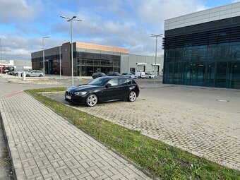 BMW 118i 125kW Mpacket - 12