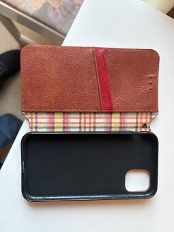 Prodám iPhon 11-64 Gb - 12