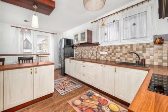 PRODEJ RODINNÉHO DOMU 6+1, BESEDNICE, OKR. ČESKÝ KRUMLOV - 12