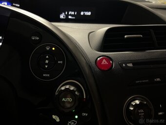 Honda Civic 2.2 CDTi skvělý stav 158 tis km - 12